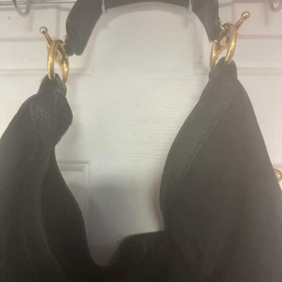 Authentic GUCCI HOBO - large - Picture 6 of 12